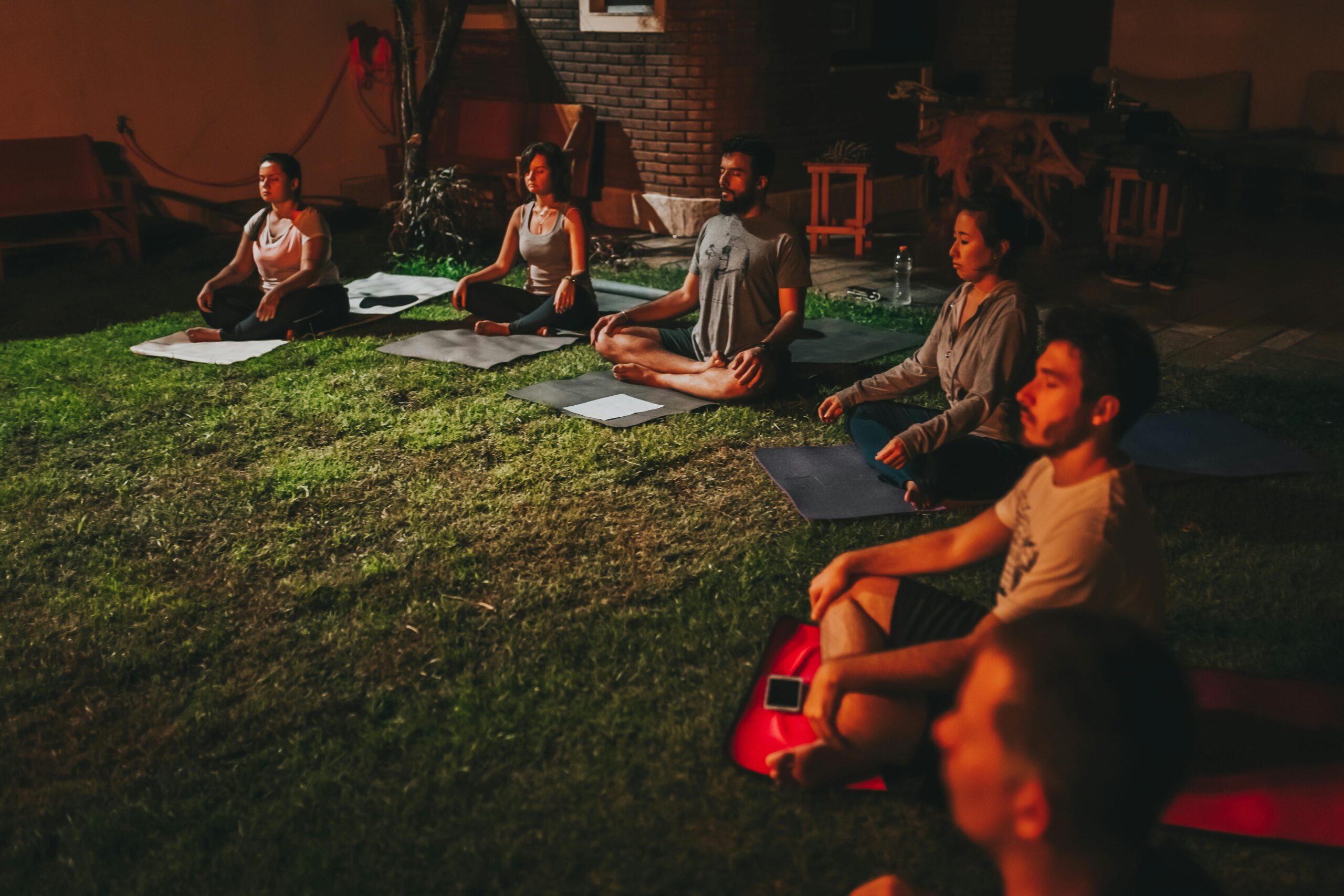 The Ultimate Guide to Finding the Right Yoga Retreat for You